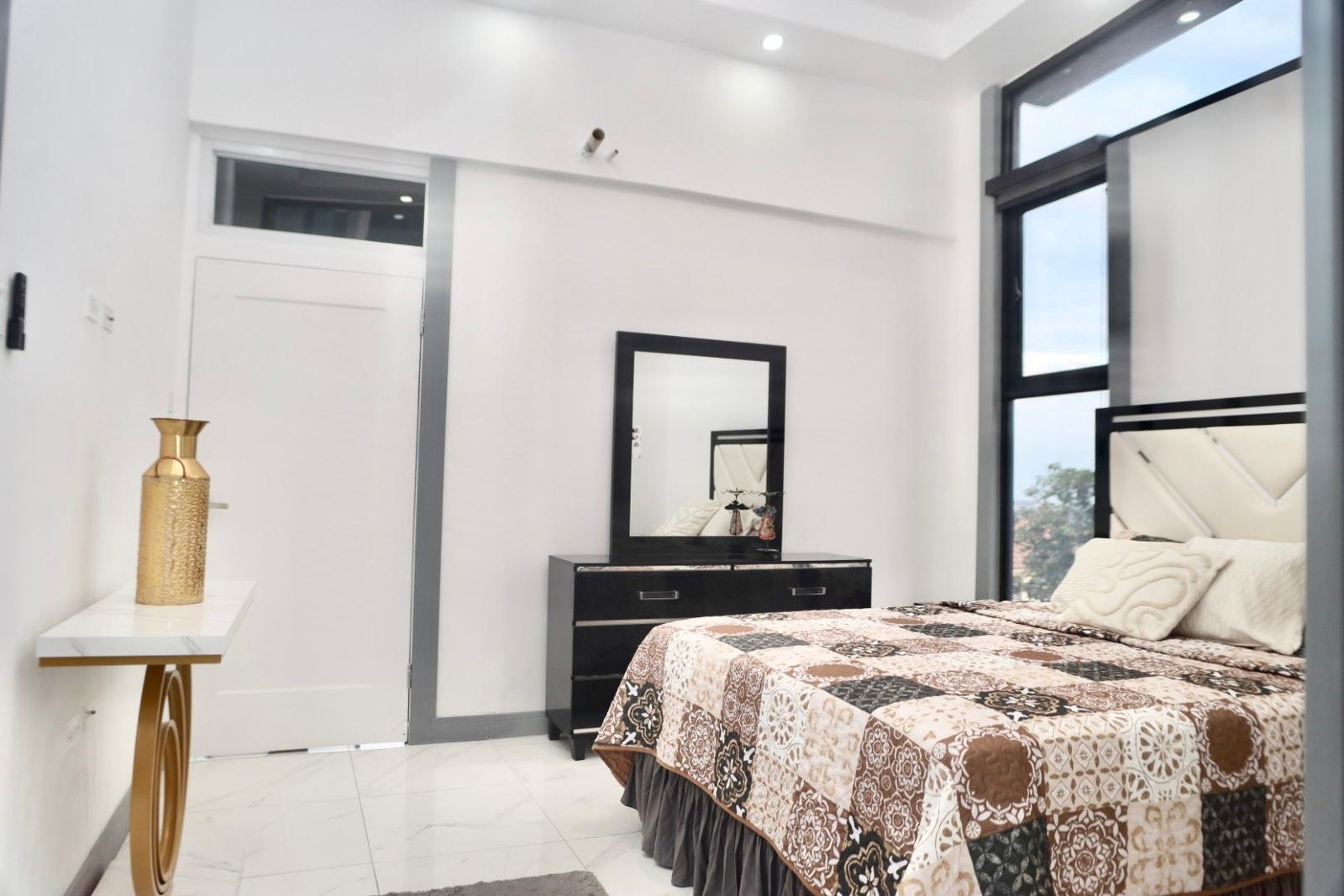 Tenth image of 4-34a-34b Chancery Close in Kingston 19, St. Andrew, Jamaica - property is For Rent