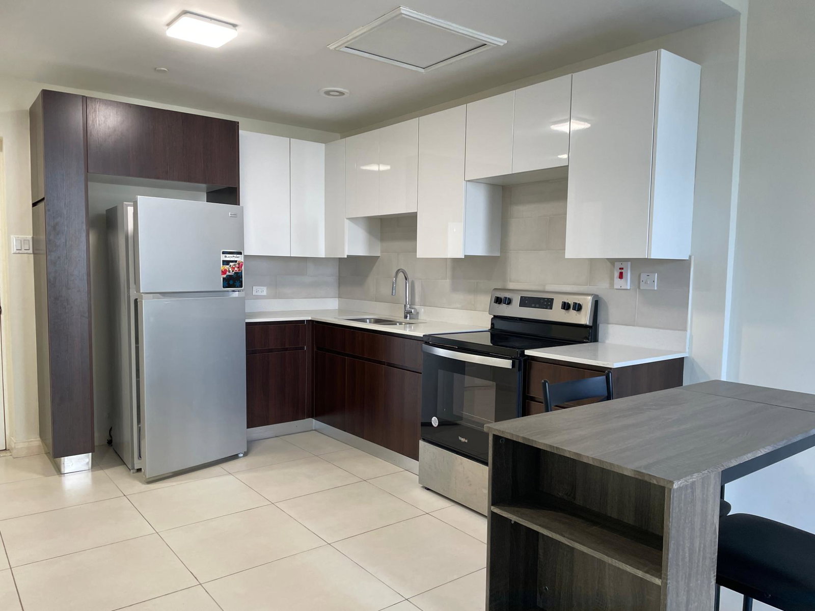 Modern-1-Bedroom-Apartment-for-Rent-at-The-Cambridge-New-Kingston-Jamaica Fifth image of B213-4 Musgrave Avenue in Kingston 5, St. Andrew, Jamaica - property is For Rent