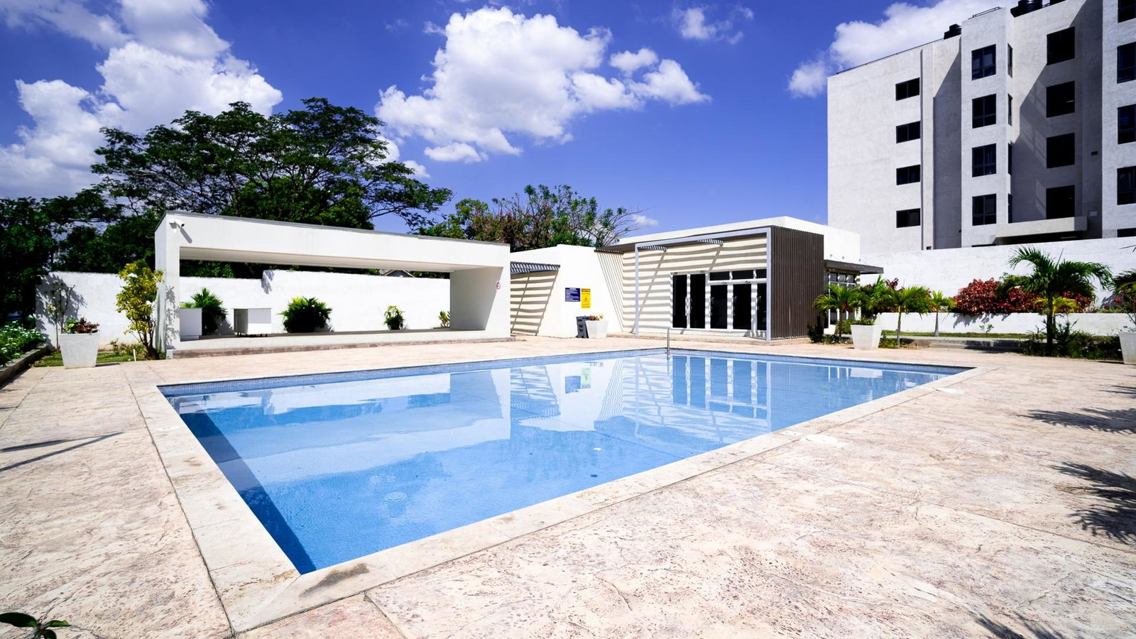 Modern-1-Bedroom-Apartment-for-Rent-at-The-Cambridge-St.-Andrew-Jamaica Fifteenth image of 109-21 The Cambridge in Kingston 5, St. Andrew, Jamaica - property is For Rent