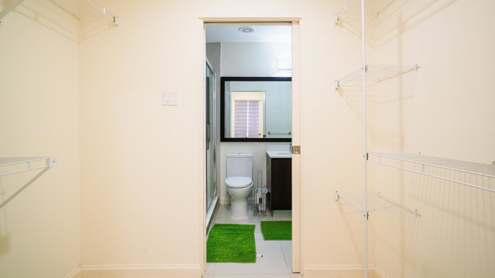 Modern-1-Bedroom-Apartment-for-Rent-at-The-Cambridge-St.-Andrew-Jamaica Seventh image of 109-21 The Cambridge in Kingston 5, St. Andrew, Jamaica - property is For Rent