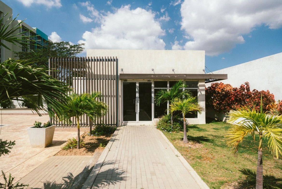 Tenth image of 109-21 The Cambridge in Kingston 5, St. Andrew, Jamaica - property is For Rent