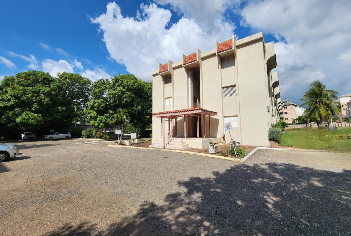 Second image of 40-15-15a Kensington Crescent in Kingston 5, St. Andrew, Jamaica - property is For Rent