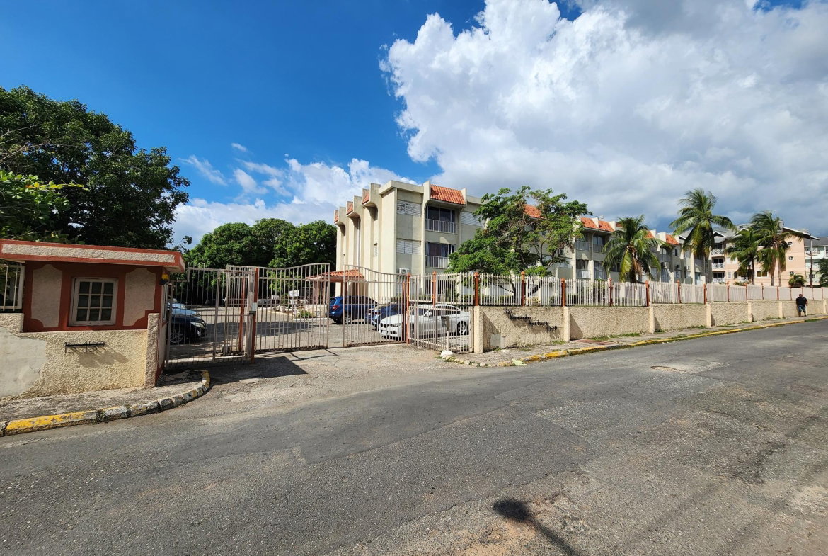 First image of 40-15-15a Kensington Crescent in Kingston 5, St. Andrew, Jamaica - property is For Rent