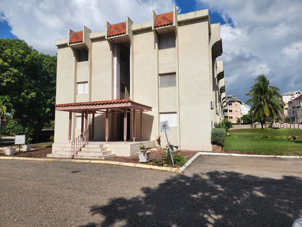 Third image of 40-15-15a Kensington Crescent in Kingston 5, St. Andrew, Jamaica - property is For Rent