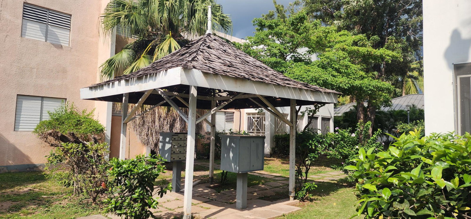 Modern-1-Bedroom-Apartment-for-Rent-in-New-Kingston-St.-Andrew Sixteenth image of 7-8-10 Upper Braemar Ave in Kingston 5, St. Andrew, Jamaica - property is For Rent