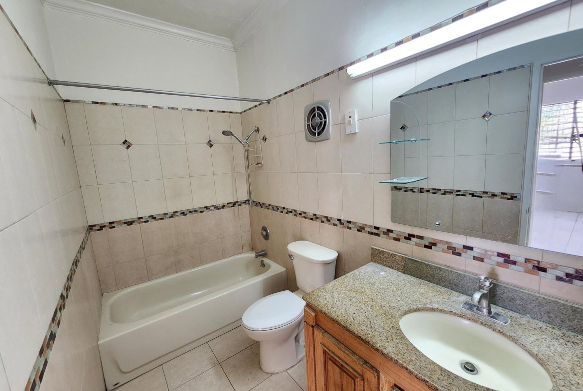 Fourth image of 40-15-15a Kensington Crescent in Kingston 5, St. Andrew, Jamaica - property is For Rent