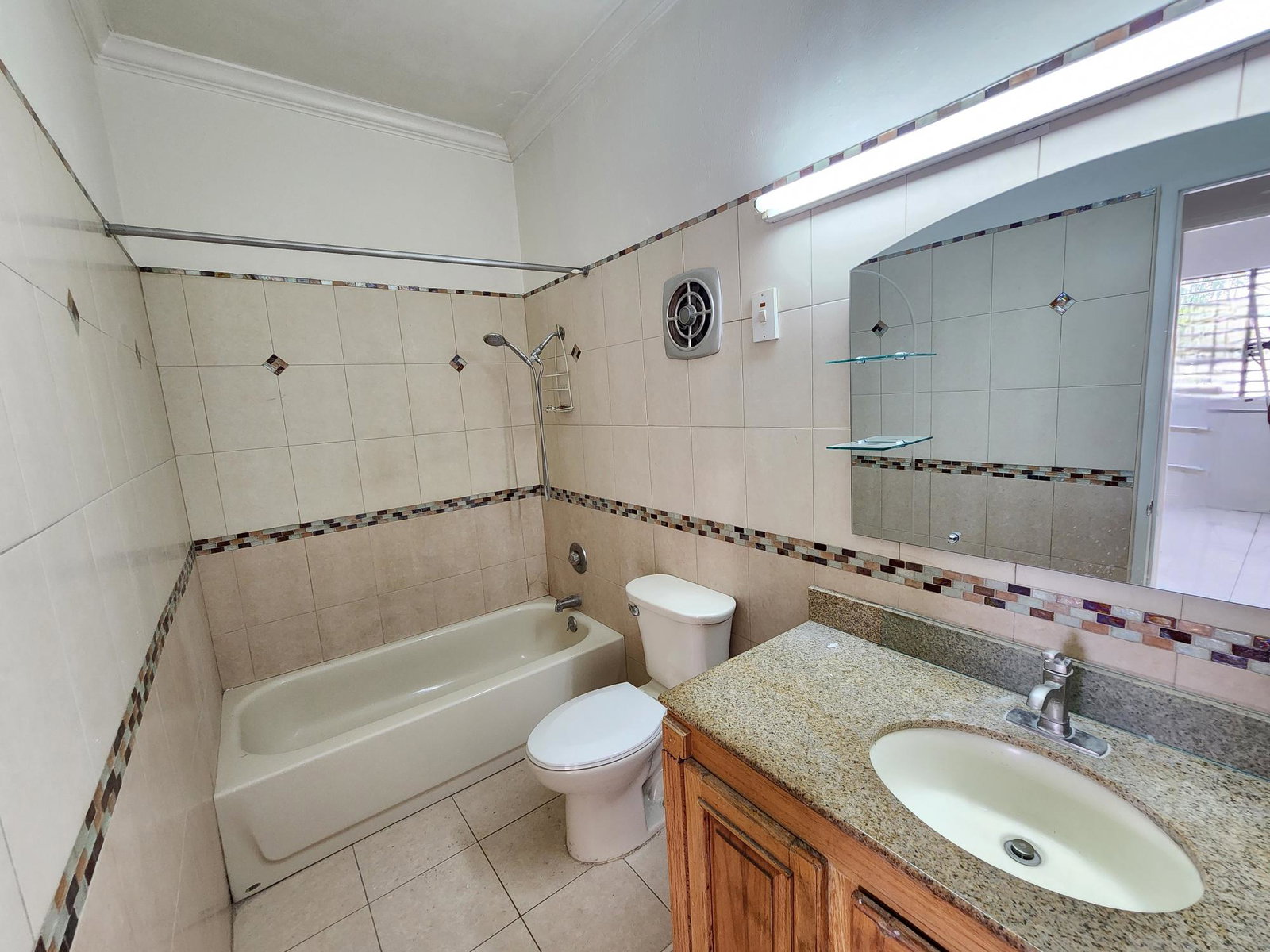 Fourth image of 40-15-15a Kensington Crescent in Kingston 5, St. Andrew, Jamaica - property is For Rent