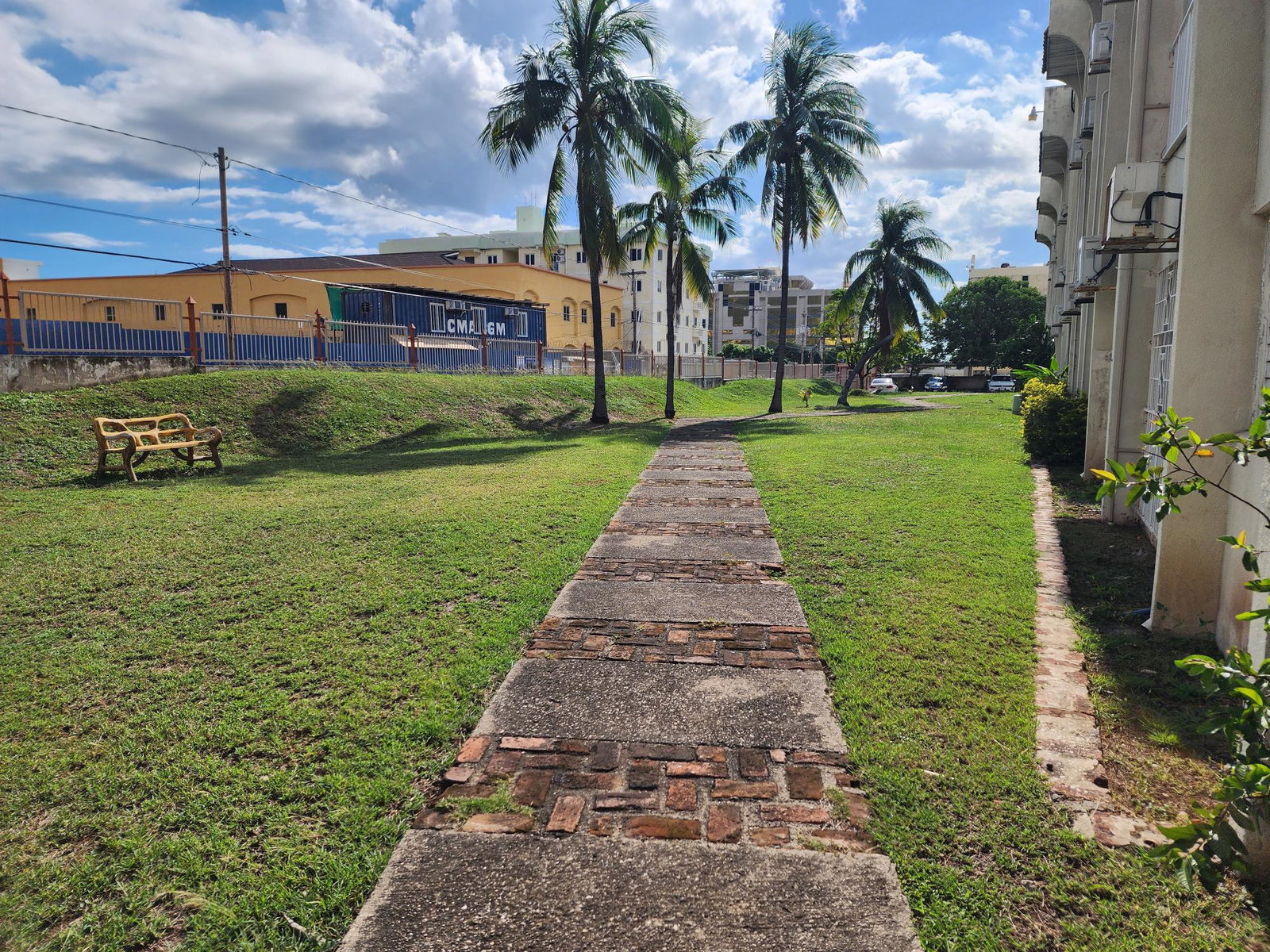 Eighth image of 40-15-15a Kensington Crescent in Kingston 5, St. Andrew, Jamaica - property is For Rent