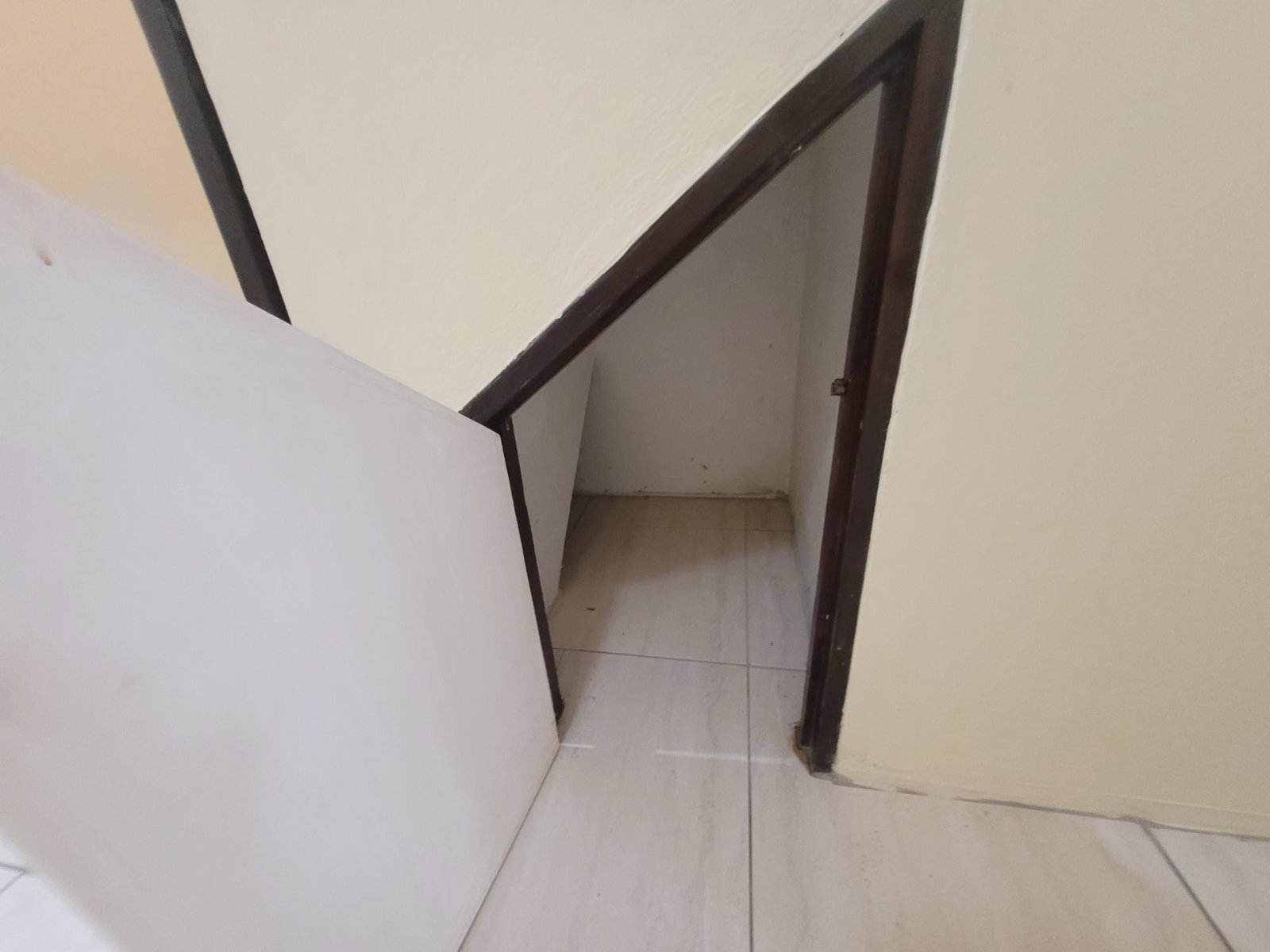 Fourteenth image of 10b-14 Clieveden in Kingston 6, St. Andrew, Jamaica - property is For Rent