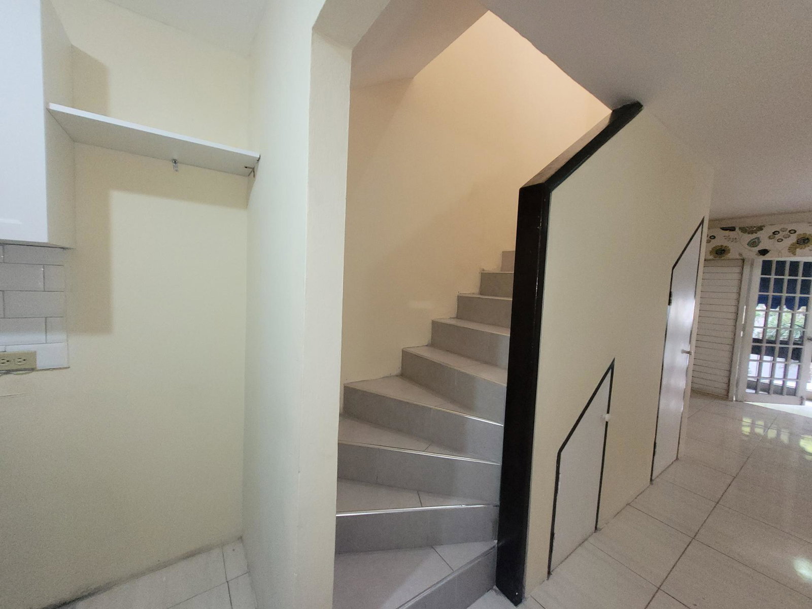 Nineteenth image of 10b-14 Clieveden in Kingston 6, St. Andrew, Jamaica - property is For Rent