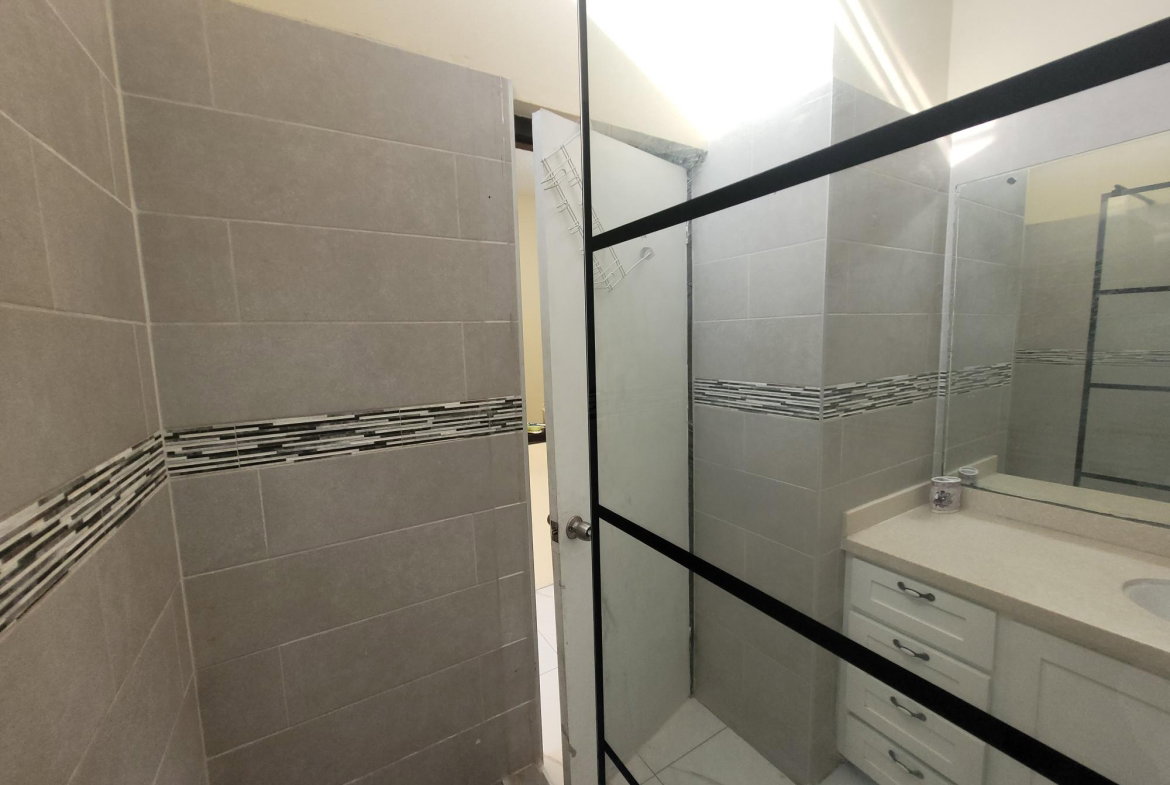 Twenty-Fourth image of 10b-14 Clieveden in Kingston 6, St. Andrew, Jamaica - property is For Rent