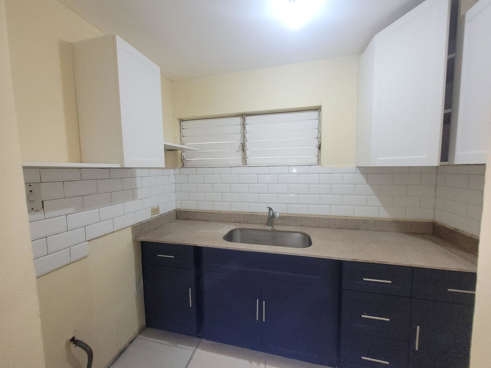 Fifth image of 10b-14 Clieveden in Kingston 6, St. Andrew, Jamaica - property is For Rent