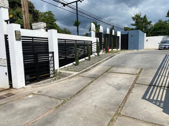 Fifth image of B002-39 Wellington Drive in Kingston 6, St. Andrew, Jamaica - property is For Rent