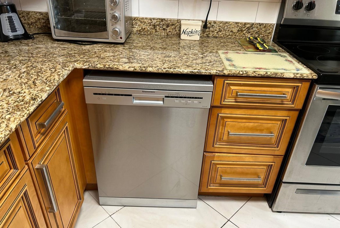 Fourteenth image of Apt 3e-17 Kingsway in Kingston 10, St. Andrew, Jamaica - property is For Rent