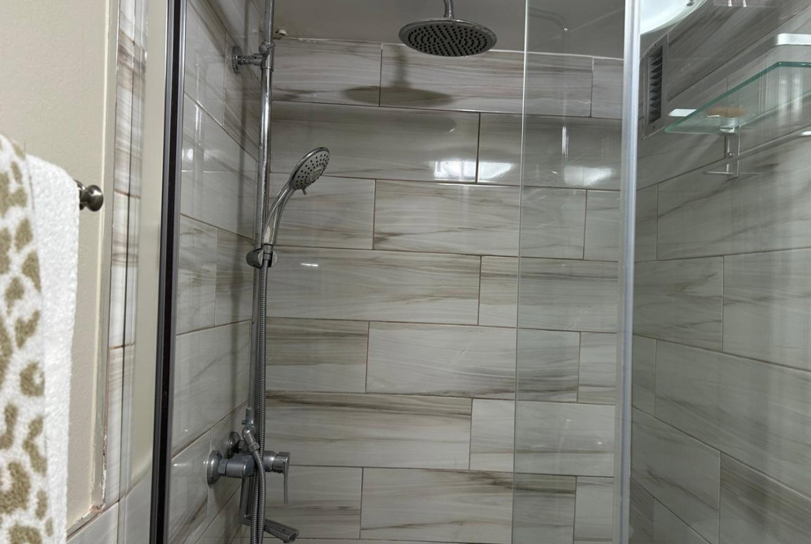 Thirtieth image of Apt 3e-17 Kingsway in Kingston 10, St. Andrew, Jamaica - property is For Rent