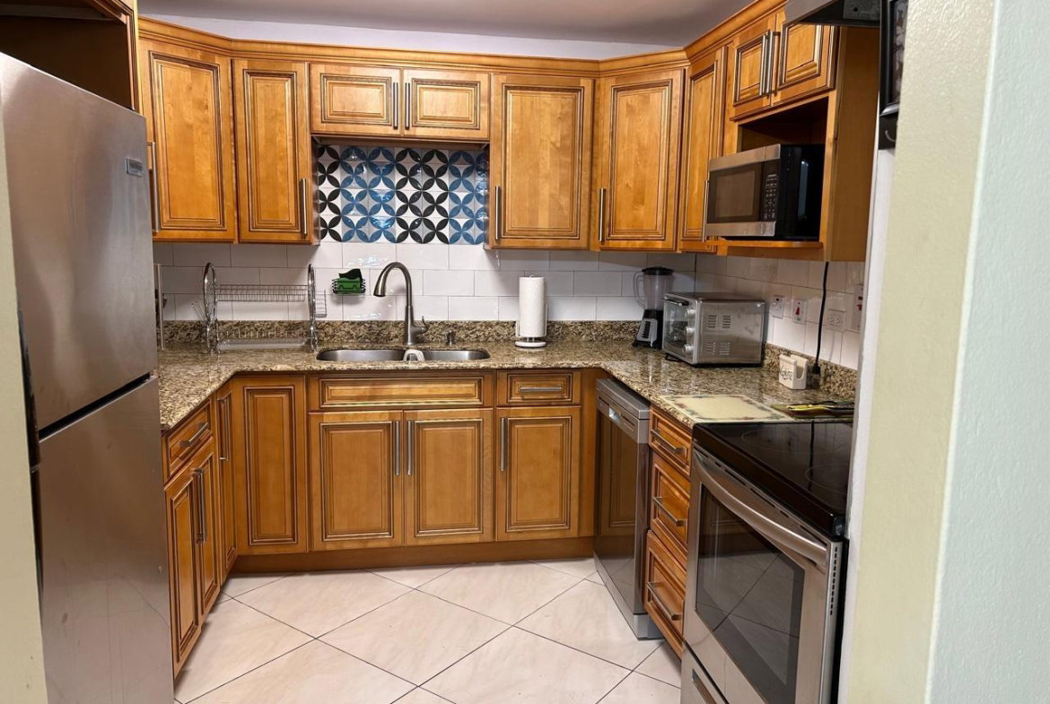 Tenth image of Apt 3e-17 Kingsway in Kingston 10, St. Andrew, Jamaica - property is For Rent