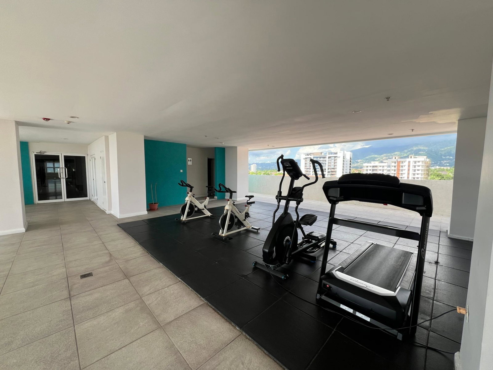 Seventeenth image of 212- 2 6 Comlin Bank Road in Kingston 5, St. Andrew, Jamaica - property is For Rent