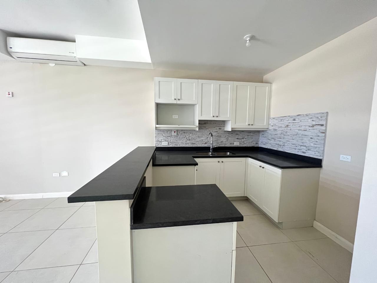 Third image of 212- 2 6 Comlin Bank Road in Kingston 5, St. Andrew, Jamaica - property is For Rent