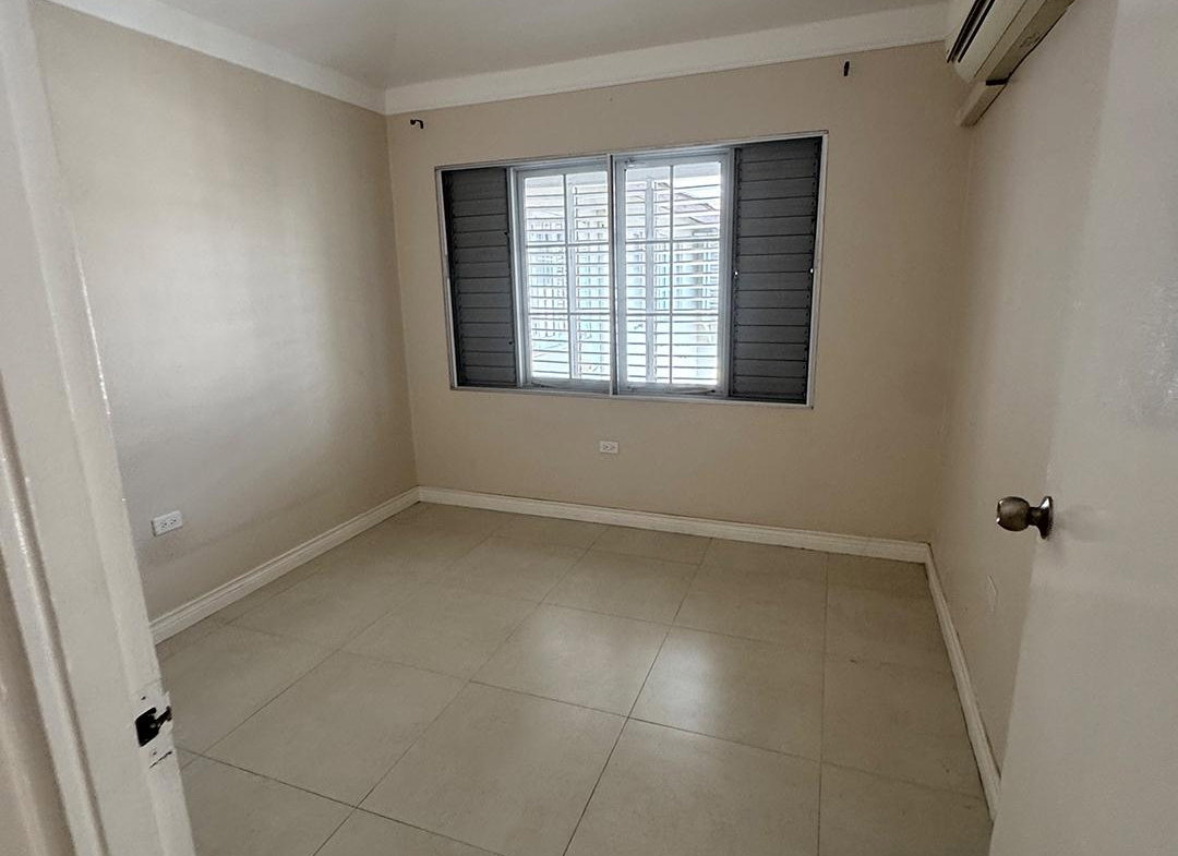 Fourteenth image of 34-4-12 Renfrew Road in Kingston 5, St. Andrew, Jamaica - property is For Rent