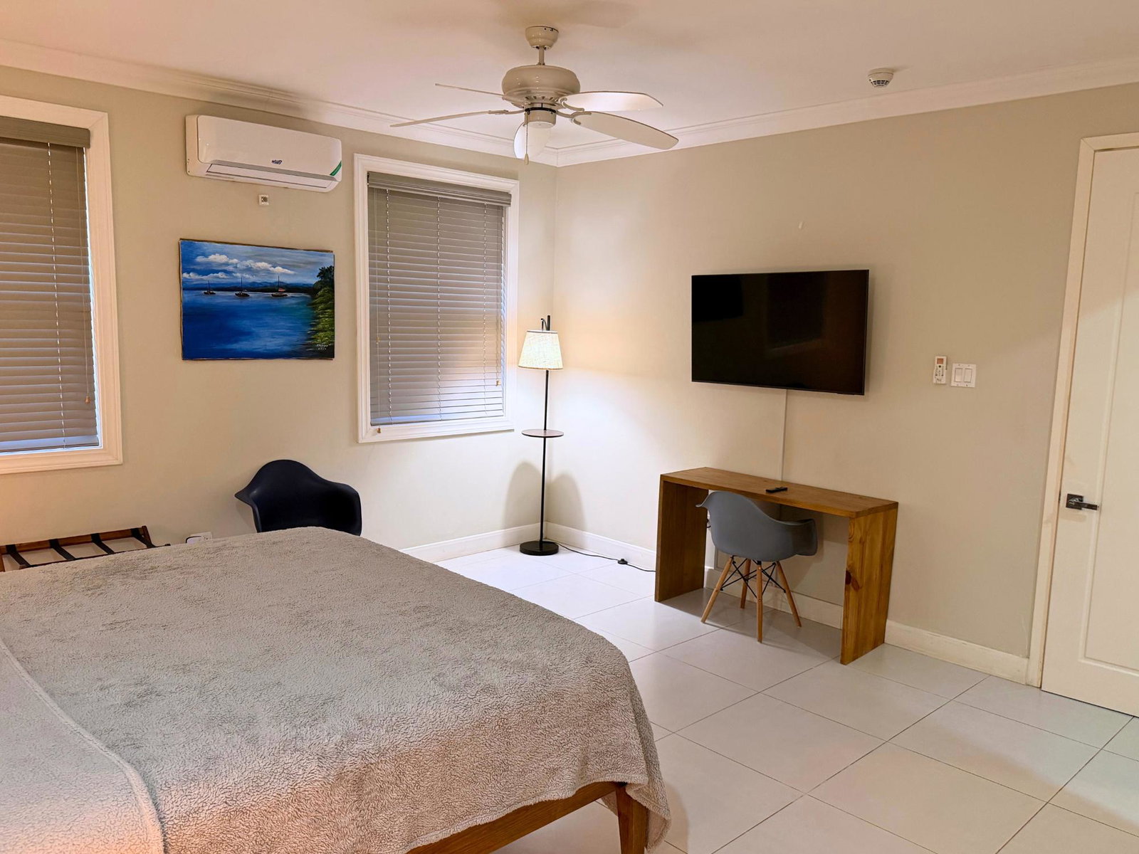 Twenty-Fifth image of D2- Ocean Spring in Reading, St. James, Jamaica - property is For Rent