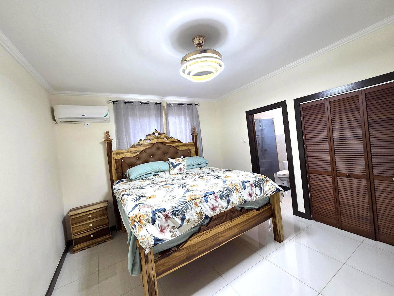 Seventeenth image of 17-1 Fairway Avenue, in Kingston 5, St. Andrew, Jamaica - property is For Rent