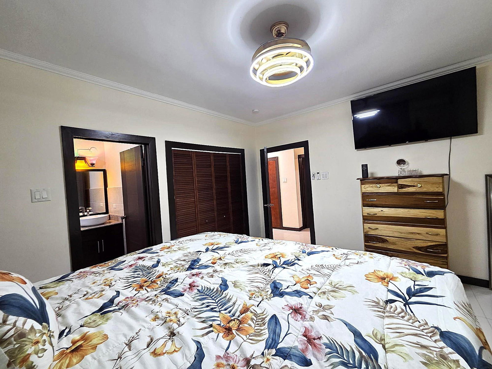 Twentieth image of 17-1 Fairway Avenue, in Kingston 5, St. Andrew, Jamaica - property is For Rent