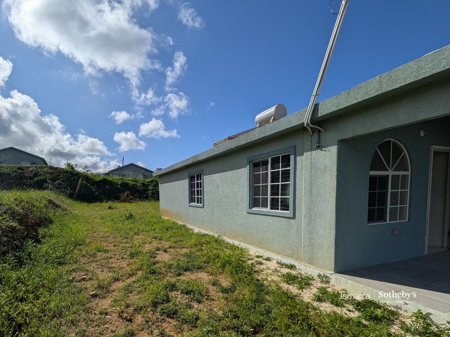 Modern-2-Bedroom-House-for-Rent-in-Camelot-Village-Discovery-Bay-St.-Ann Second image of 263 Alba Drive in Discovery Bay, St. Ann, Jamaica - property is For Rent