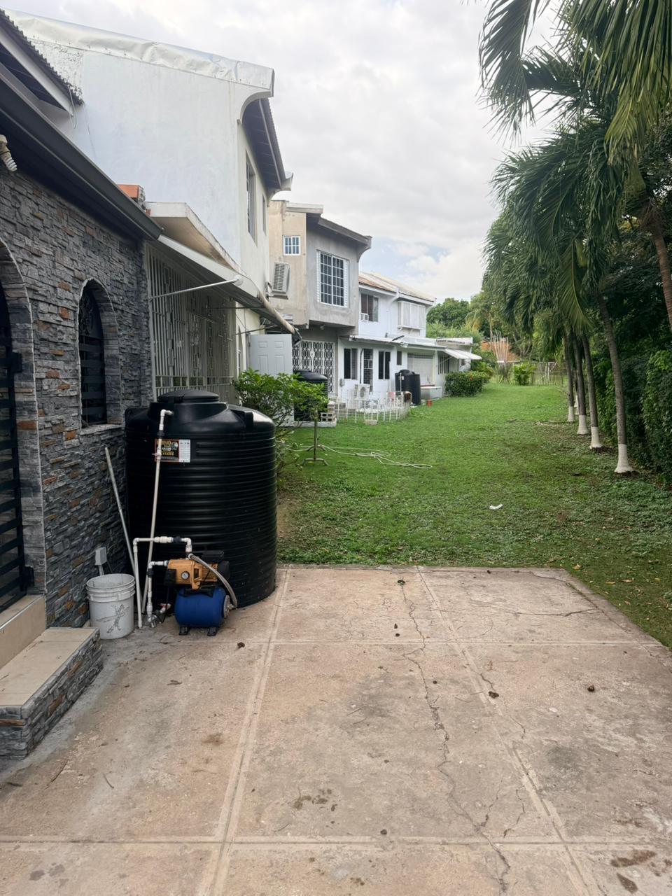 Eleventh image of 3-2 Cunningham Avenue in Kingston 6, St. Andrew, Jamaica - property is For Rent