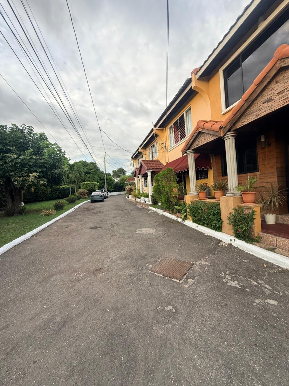 Seventeenth image of 3-2 Cunningham Avenue in Kingston 6, St. Andrew, Jamaica - property is For Rent