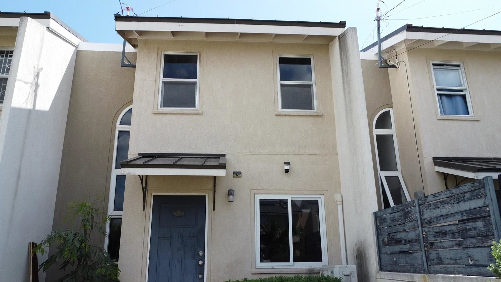 Second image of le Bermonde in Greater Portmore, St. Catherine, Jamaica - property is For Rent