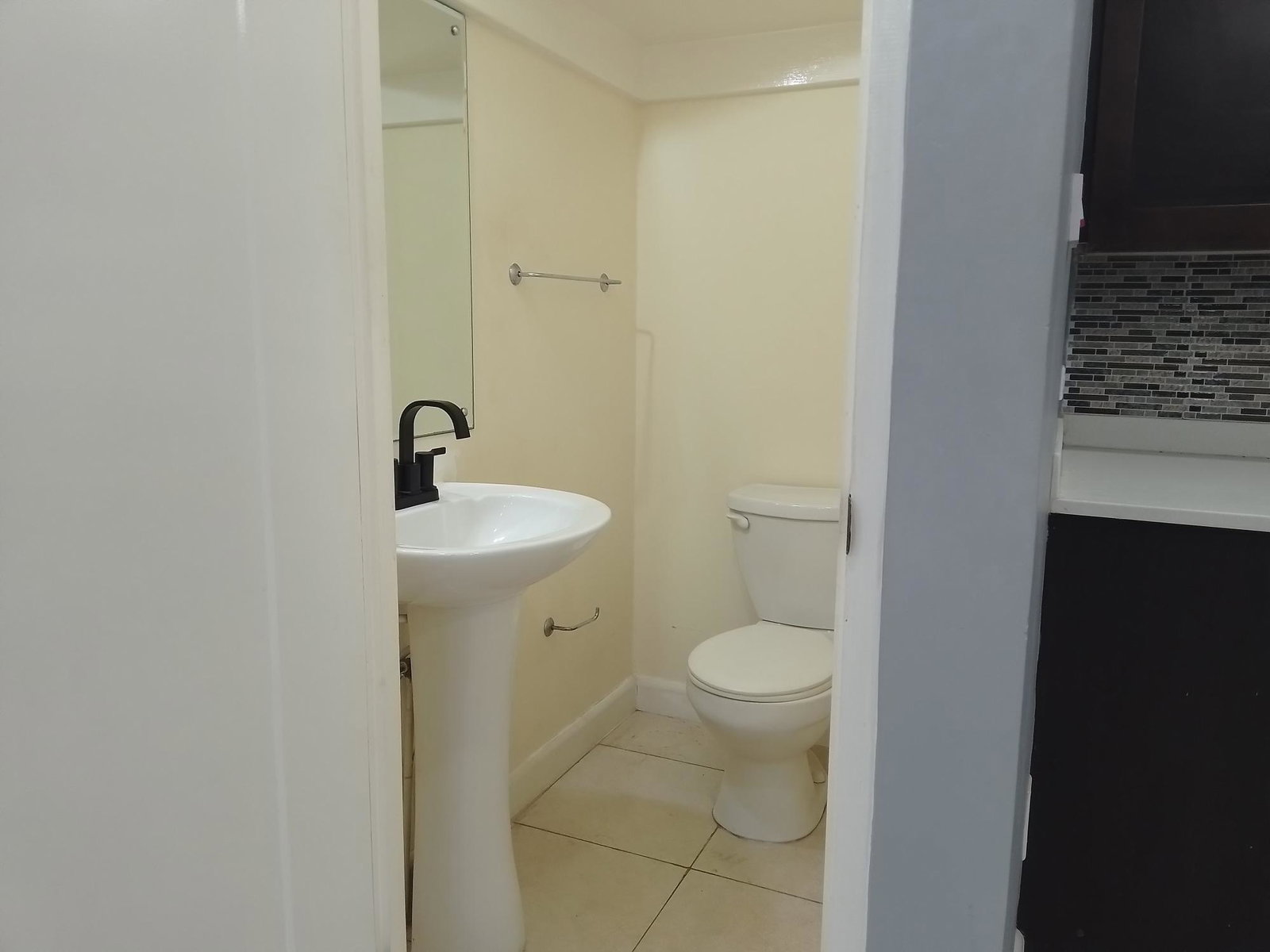 Twenty-Eighth image of le Bermonde in Greater Portmore, St. Catherine, Jamaica - property is For Rent