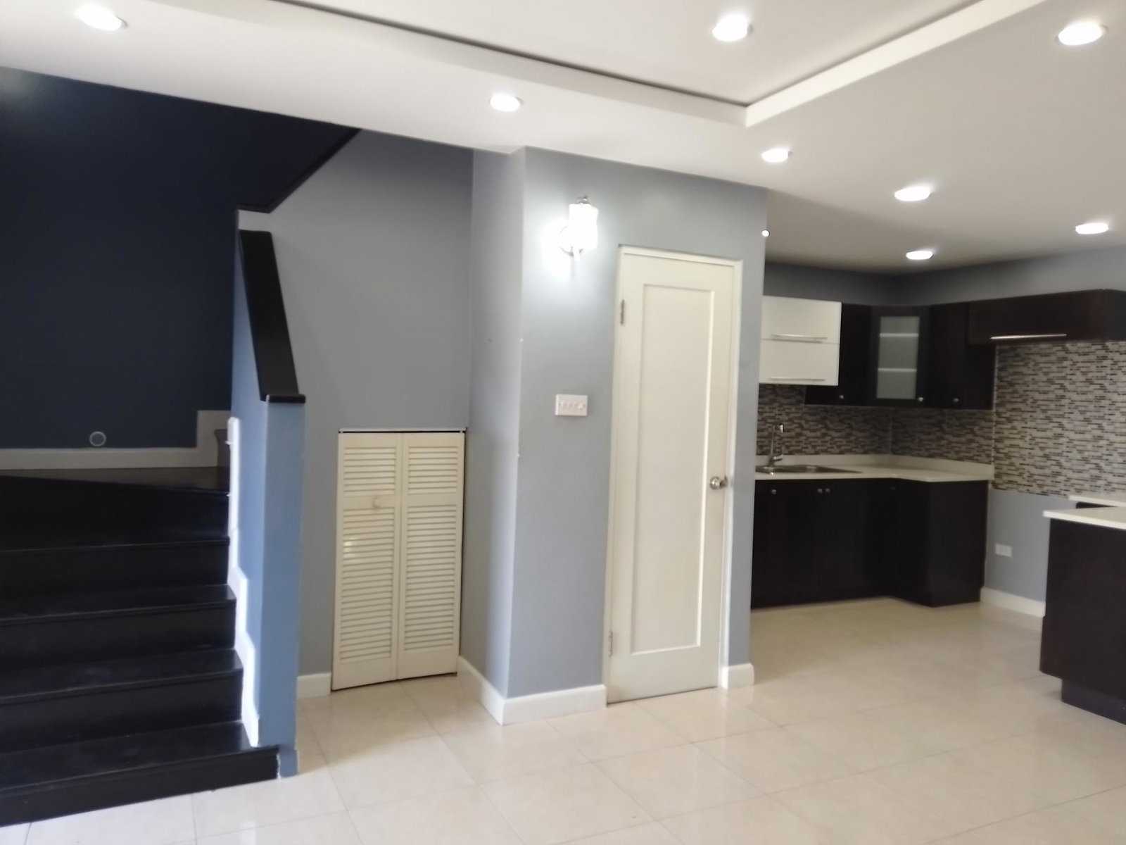 Seventh image of le Bermonde in Greater Portmore, St. Catherine, Jamaica - property is For Rent