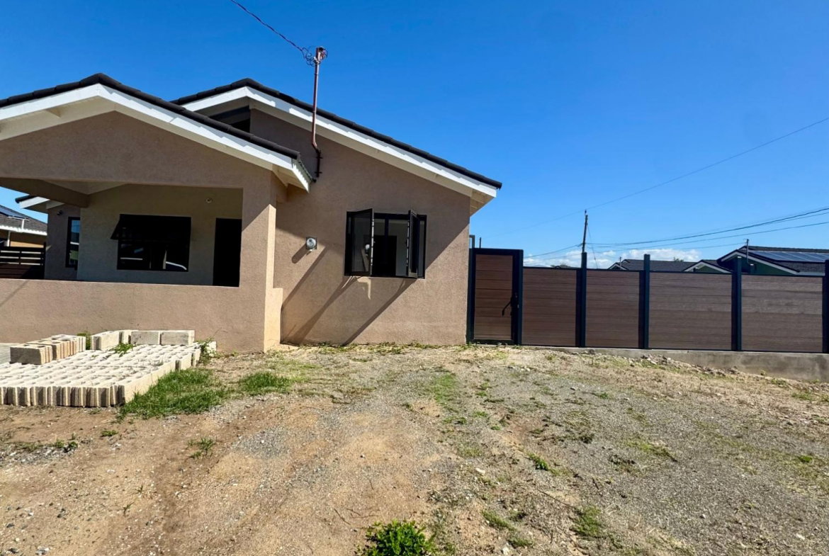 Sixteenth image of Lot 162 Oak Estate in Bernard Lodge, St. Catherine, Jamaica - property is For Rent