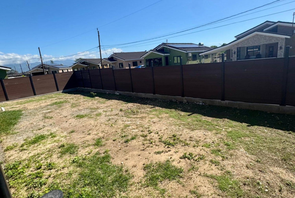 Seventh image of Lot 162 Oak Estate in Bernard Lodge, St. Catherine, Jamaica - property is For Rent