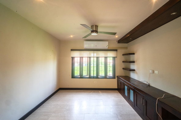 Sixth image of 3 Biscayne Close in Kingston 8, St. Andrew, Jamaica - property is For Rent