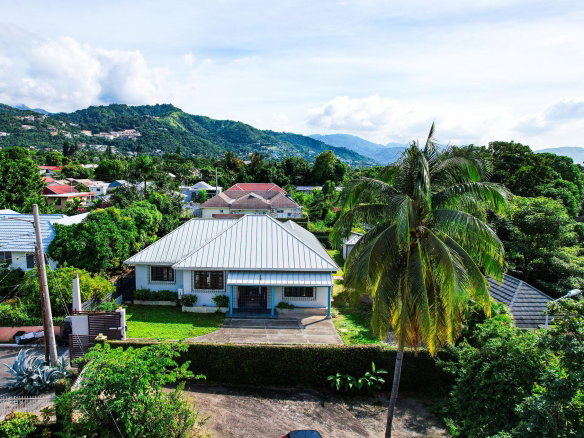 First image of 3 Biscayne Close in Kingston 8, St. Andrew, Jamaica - property is For Rent