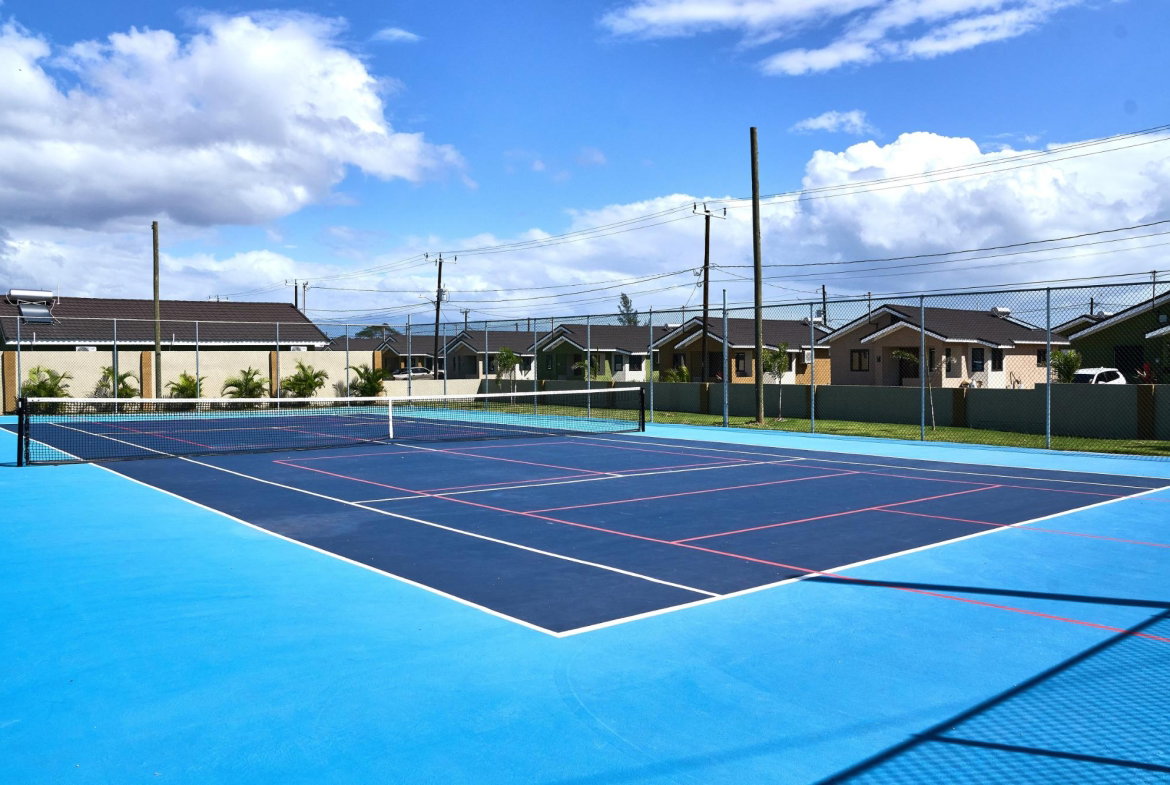 Tenth image of 3 Oak Estate Phase 1 in Bernard Lodge, St. Catherine, Jamaica - property is For Rent