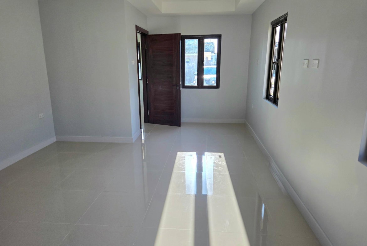 Fifteenth image of 88 Oak Estate in Portmore Mall, St. Catherine, Jamaica - property is For Rent