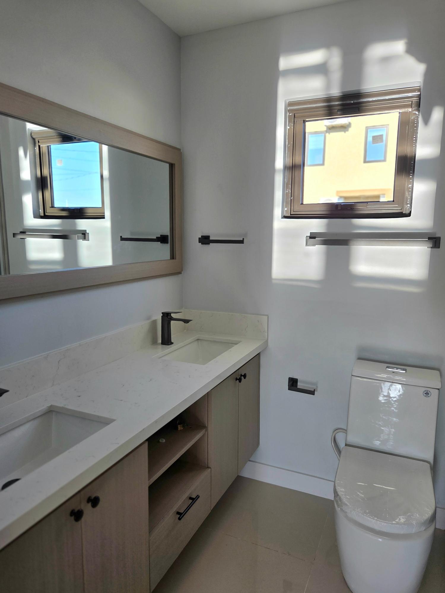 Eighteenth image of 88 Oak Estate in Portmore Mall, St. Catherine, Jamaica - property is For Rent