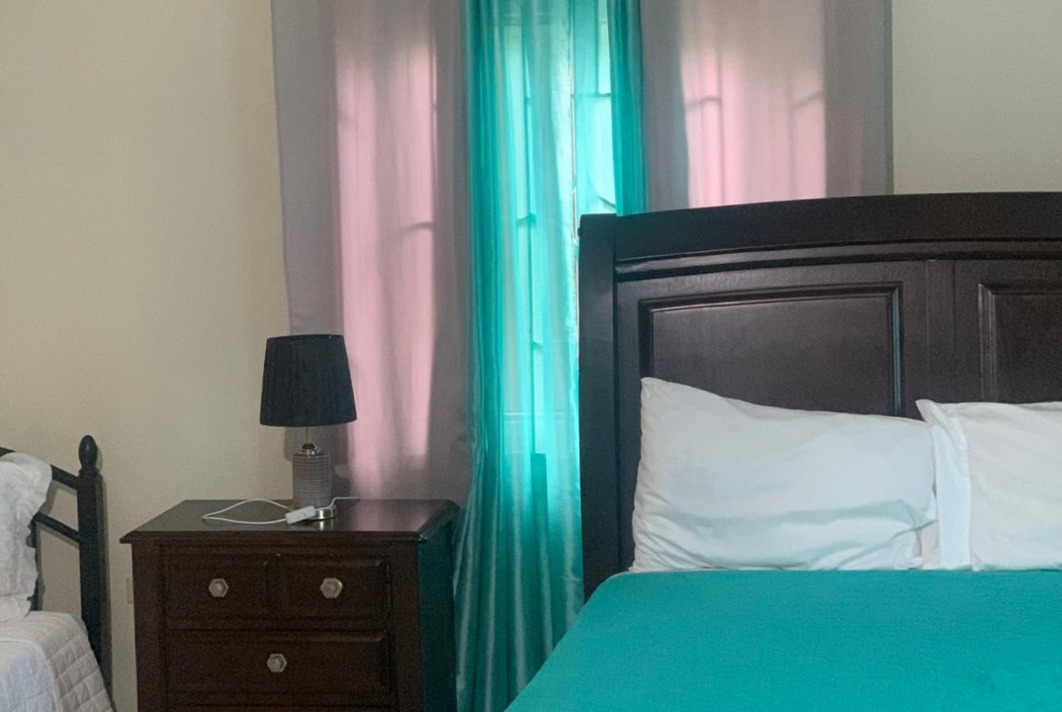 Fifth image of 3- Royal View Manor in Mandeville, Manchester, Jamaica - property is For Rent