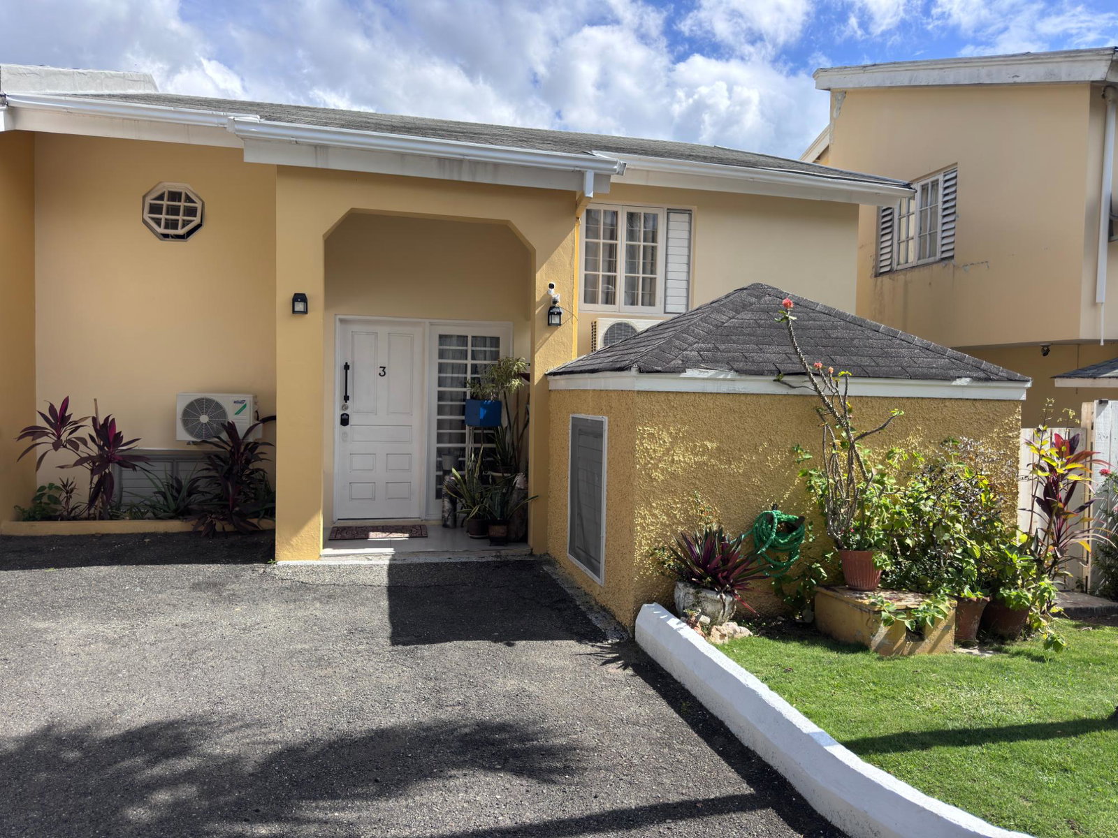 Second image of 3-42 Portview Road in Kingston 9, St. Andrew, Jamaica - property is For Rent