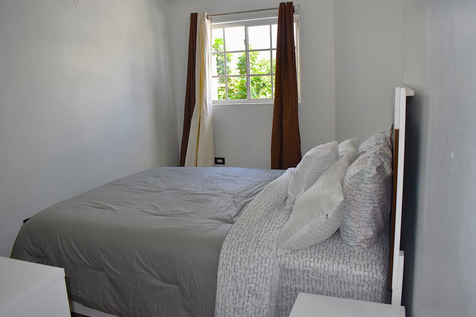 Ninth image of 19- Kensington Cres in Kingston 5, St. Andrew, Jamaica - property is For Rent