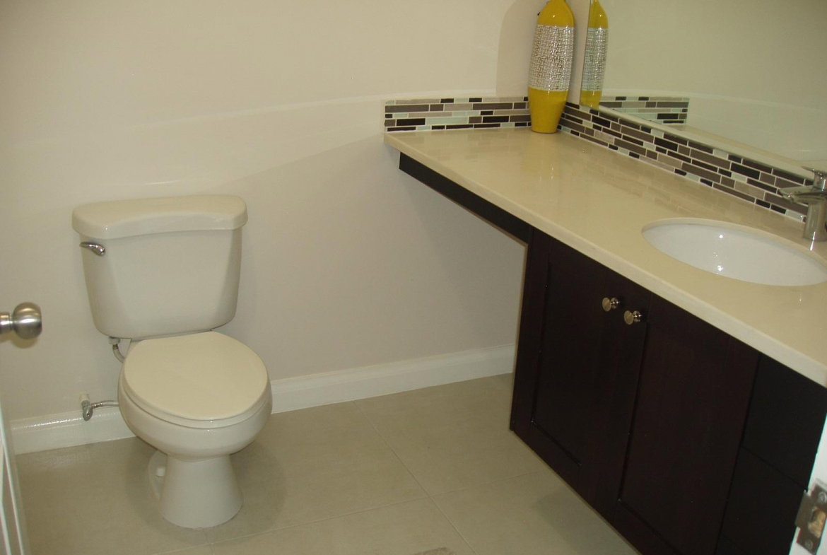 Seventh image of 52-3 Stanley Terrace in Kingston 19, St. Andrew, Jamaica - property is For Rent