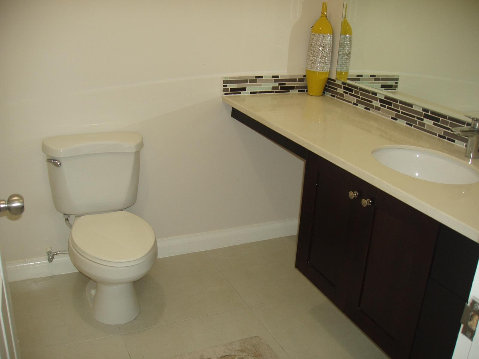 Modern-Furnished-Apartment-for-Rent-in-St.-Andrew-Jamaica-52-3-Stanley-Terrace Seventh image of 52-3 Stanley Terrace in Kingston 19, St. Andrew, Jamaica - property is For Rent