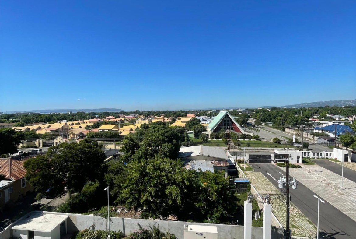 Eleventh image of B5-3-501/4 Deanery Road in Kingston 3, St. Andrew, Jamaica - property is For Rent