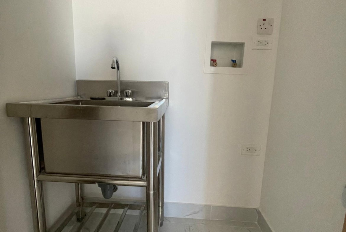 Thirteenth image of B5-3-501/4 Deanery Road in Kingston 3, St. Andrew, Jamaica - property is For Rent