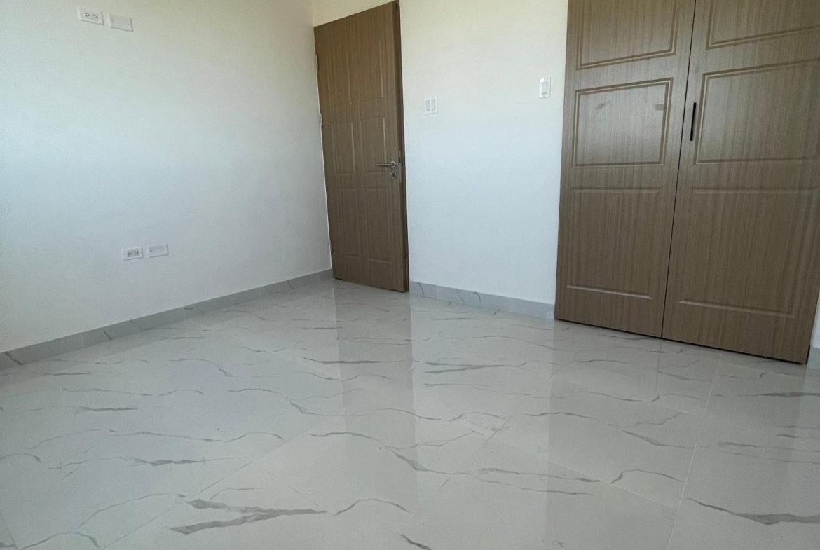 Ninth image of B5-3-501/4 Deanery Road in Kingston 3, St. Andrew, Jamaica - property is For Rent