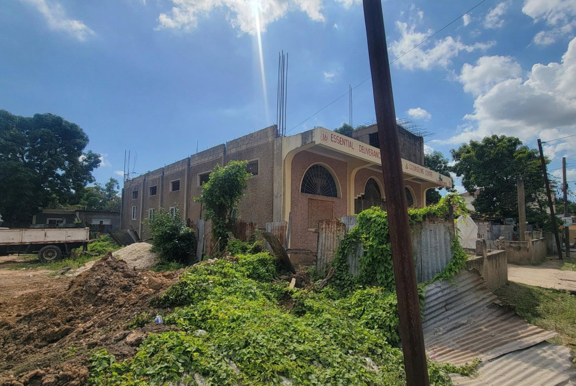 Second image of 16 William Street in Spanish Town, St. Catherine, Jamaica - property is For Sale