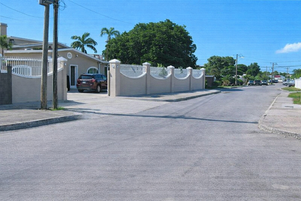 Sixth image of 62 Dumbarton Ave in Kingston 10, St. Andrew, Jamaica - property is For Sale