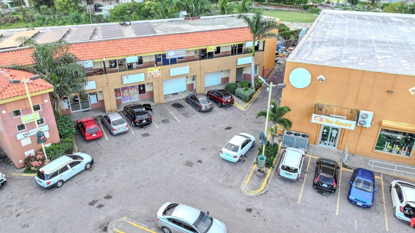 Third image of Bargain Vill Mall May Pen in May Pen, Clarendon, Jamaica - property is For Sale